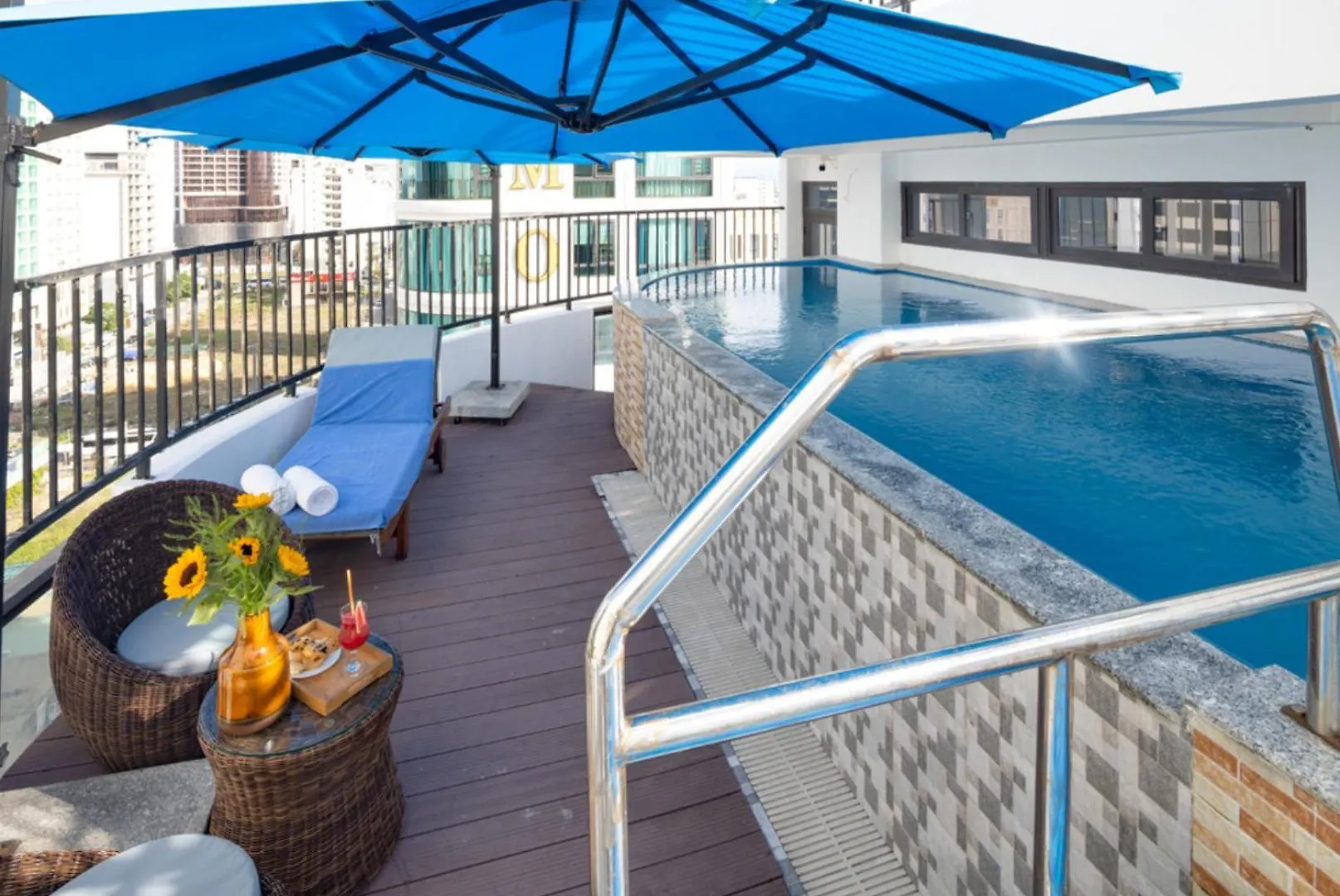 Minh Chau Premium Hotel Danang