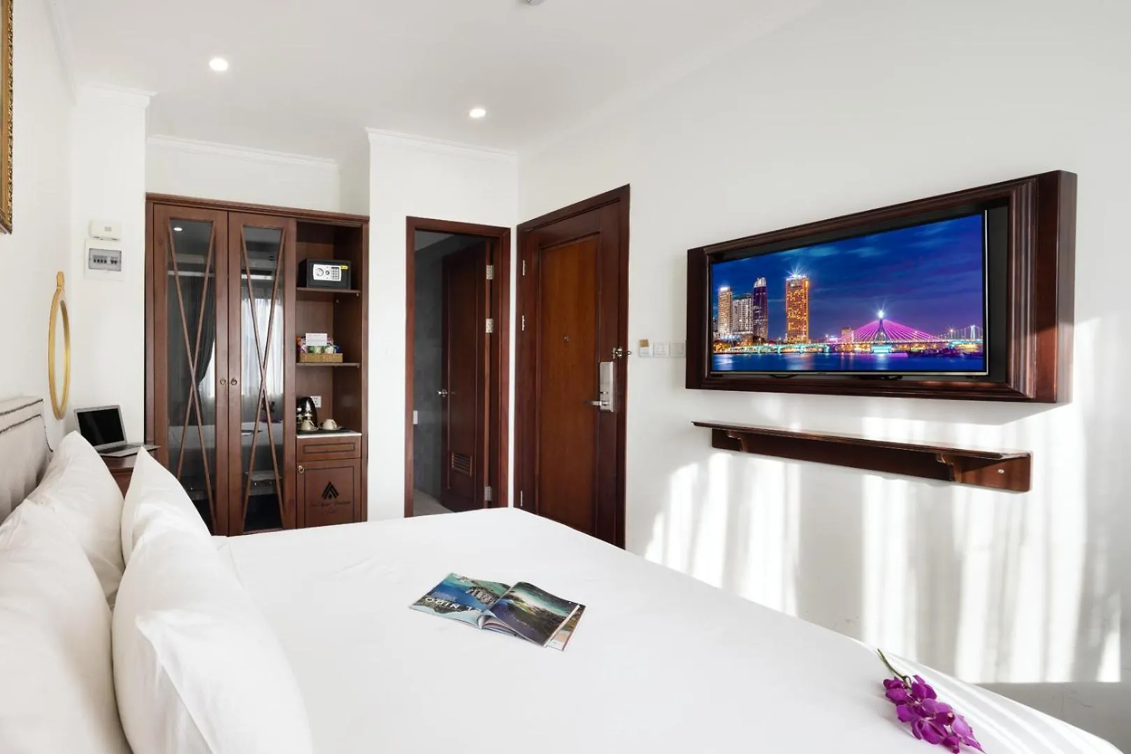 Minh Chau Premium Hotel Danang Da Nang